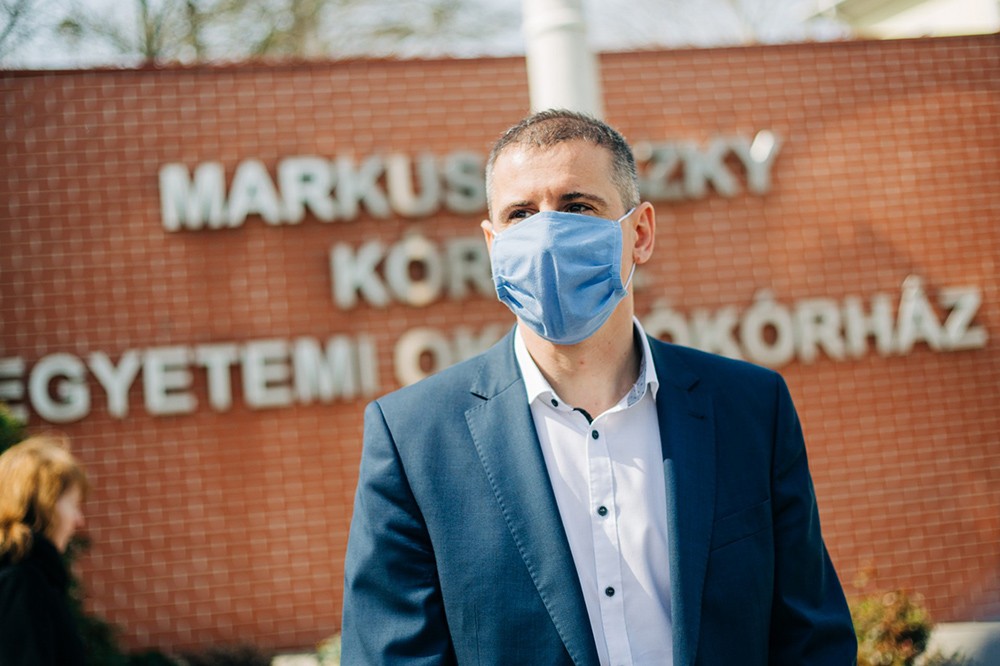 Három hónap után a szombathelyi polgármester végre megkapta a koronavírus-fertőzöttségi adatokat